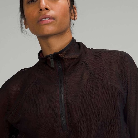 Lululemon Reversible Mesh 1/2 Zip - Picture 3 of 11
